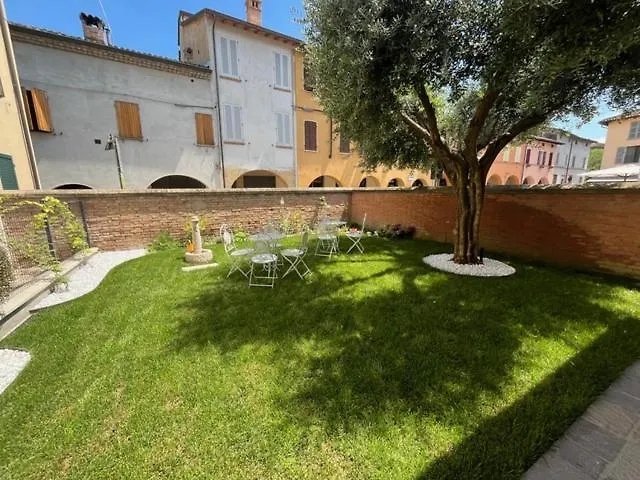 & Breakfast Civico 07 Panzió Fontanellato